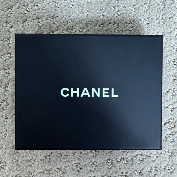 CHANEL Box Storage Gift Box & Ribbon - Picture 1 of 4